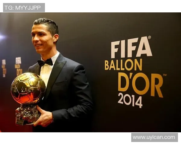 追寻足球巨星C罗的精神力量与奋斗历程探讨 追寻足球巨星C罗的精神力量与奋斗历程探讨